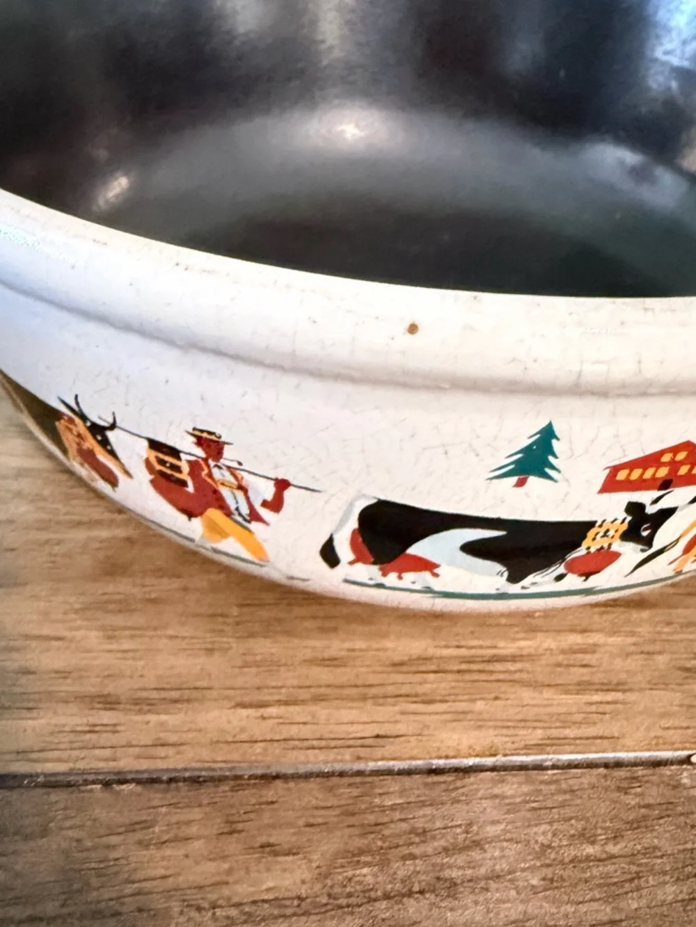 Vintage Landert Pottery Swiss fondue pot, likely dating from the 1950's